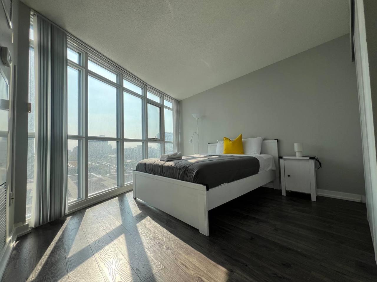 Apartment The Monarch Suites